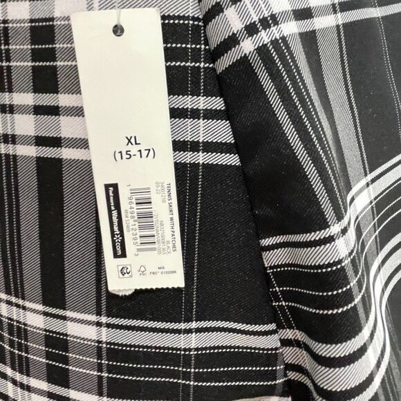 Red Crop Tee & Plaid Pleated Skirt Set XL – Preppy Y2K Grunge Style with Patches - Picture 4 of 16